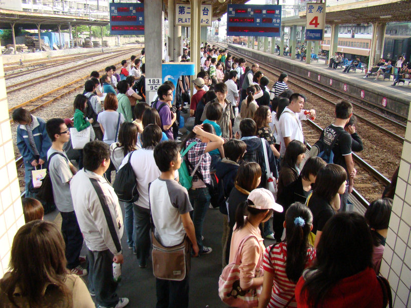 台灣鐵路旅遊攝影山線鐵路豐原火車站2008攝影照片97