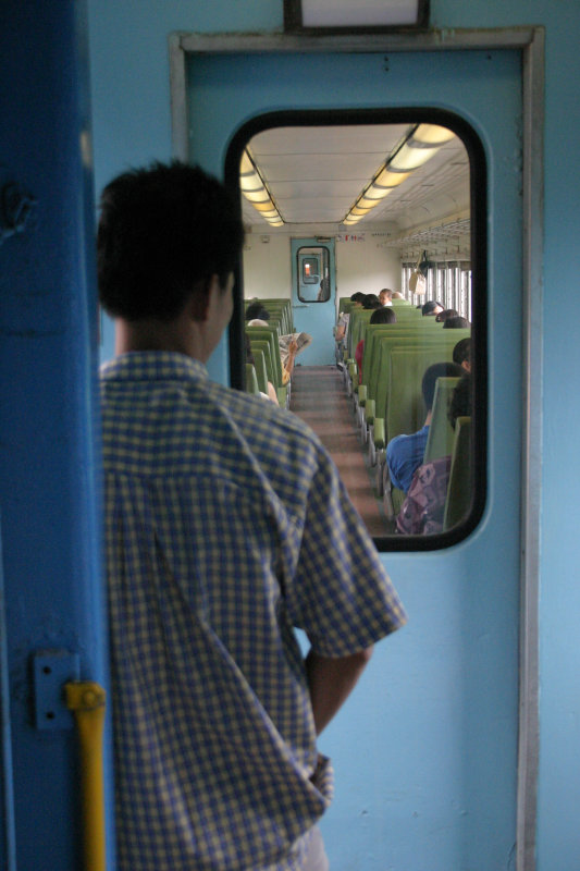 台灣鐵路旅遊攝影平快車數位版本攝影照片13