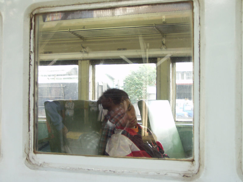 台灣鐵路旅遊攝影平快車數位版本攝影照片300