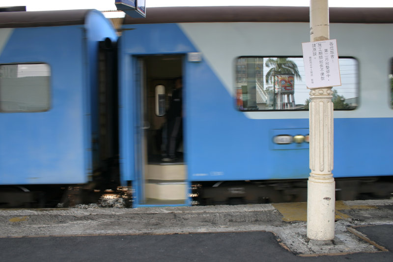 台灣鐵路旅遊攝影復興號攝影照片3
