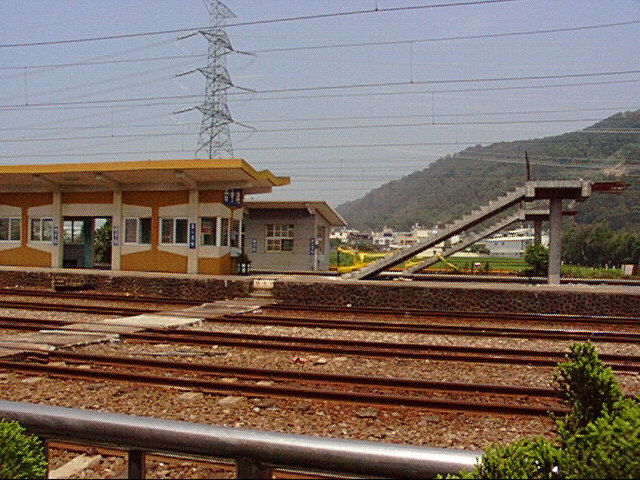 台灣鐵路旅遊攝影海線鐵路台中港火車站至龍井火車站1999年攝影照片1