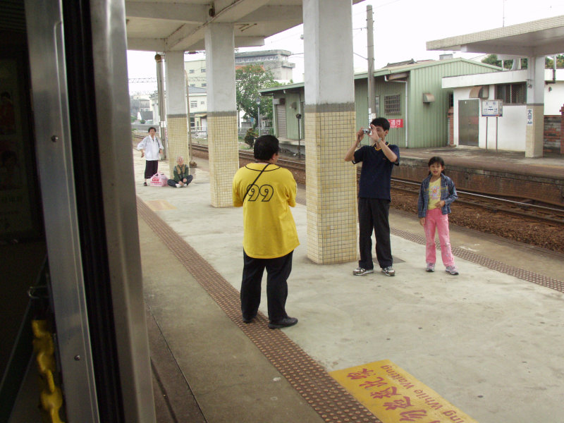 台灣鐵路旅遊攝影海線鐵路大甲火車站攝影照片7