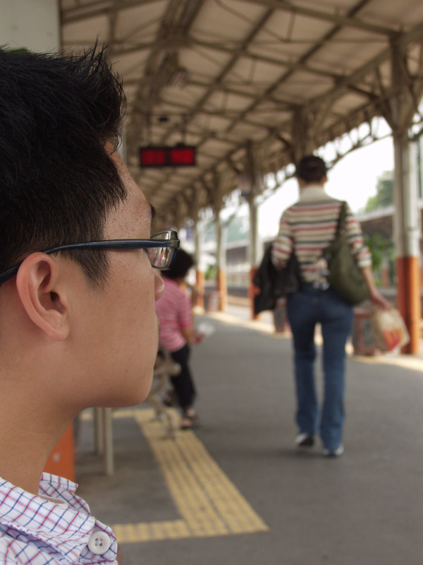 台灣鐵路旅遊攝影縱貫線嘉義火車站攝影照片10