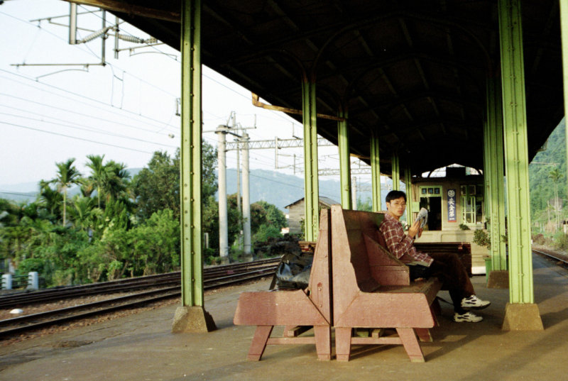 台灣鐵路旅遊攝影舊山線鐵路泰安火車站攝影照片1
