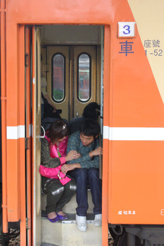 台灣鐵路旅遊攝影莒光號攝影照片10