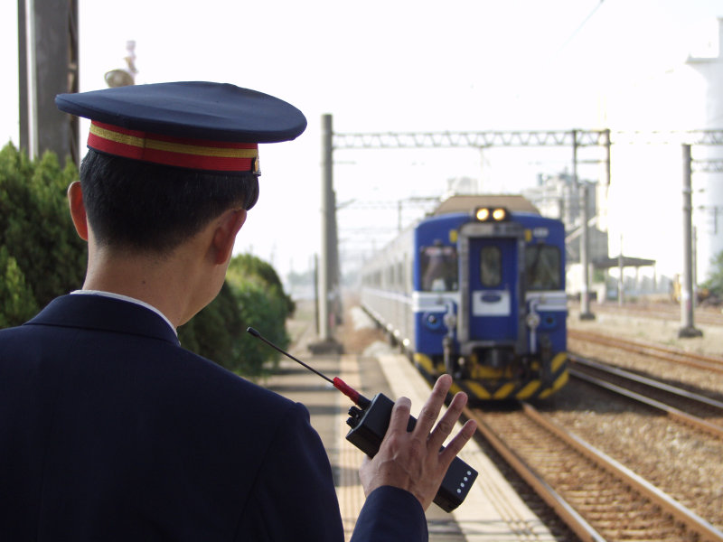 台灣鐵路旅遊攝影追分火車站工作夥伴攝影照片14