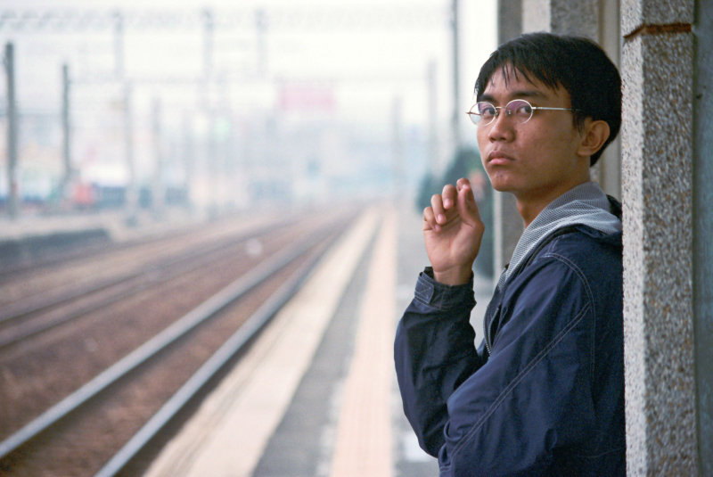 台灣鐵路旅遊攝影追分火車站月台攝影照片2