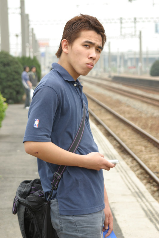 台灣鐵路旅遊攝影追分火車站月台攝影照片51