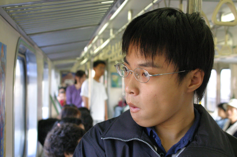 台灣鐵路旅遊攝影電車-區間車旅客特寫2004攝影照片30