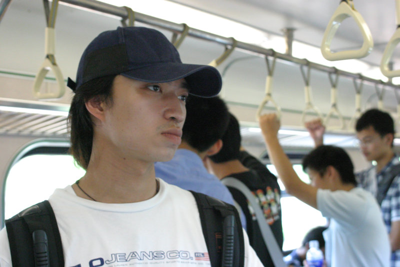 台灣鐵路旅遊攝影電車-區間車旅客特寫2005攝影照片103