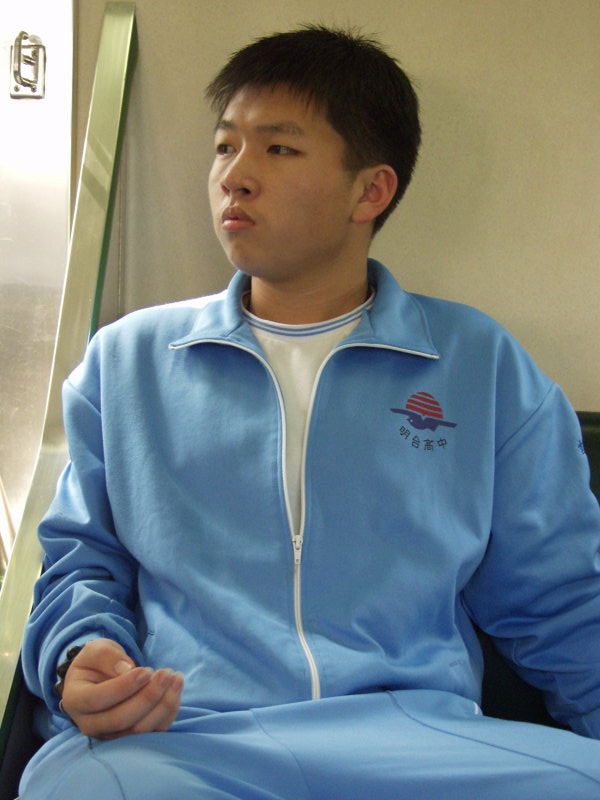 台灣鐵路旅遊攝影電車-區間車旅客特寫2005攝影照片229