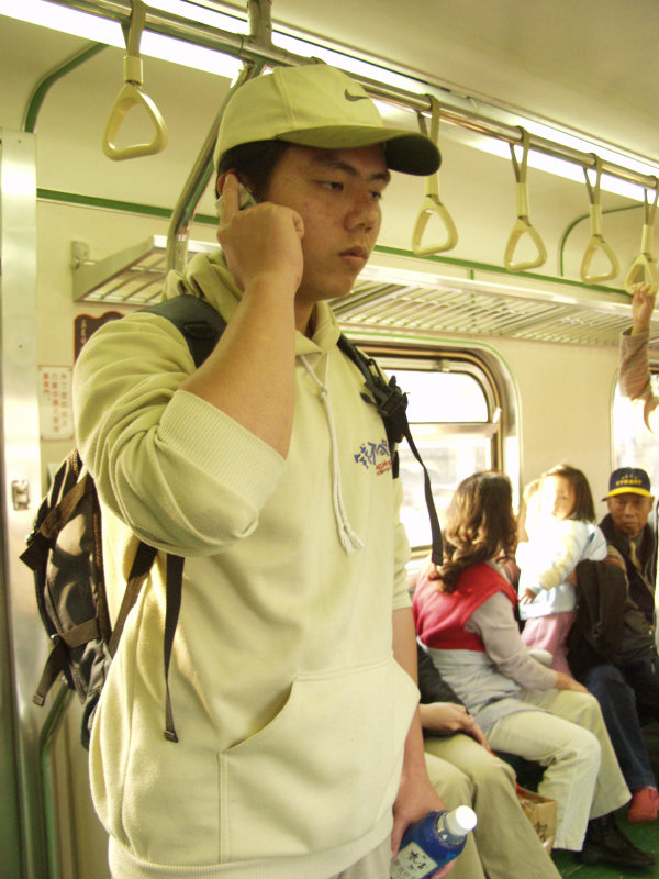 台灣鐵路旅遊攝影電車-區間車旅客特寫2005攝影照片248