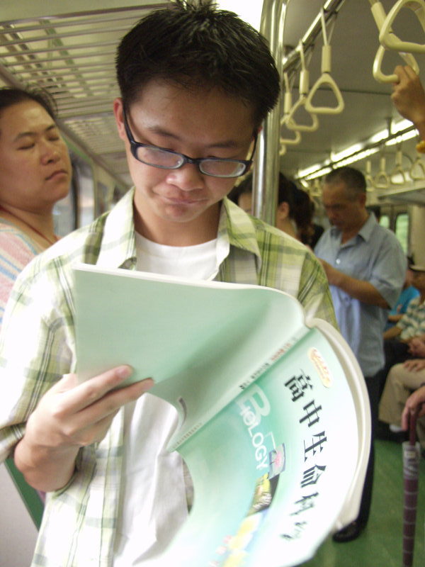 台灣鐵路旅遊攝影電車-區間車旅客特寫2005攝影照片289