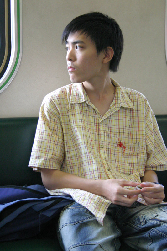 台灣鐵路旅遊攝影電車-區間車旅客特寫2006攝影照片46