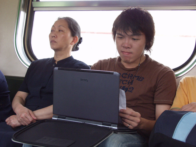 台灣鐵路旅遊攝影電車-區間車旅客特寫2006攝影照片113