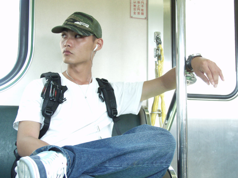台灣鐵路旅遊攝影電車-區間車旅客特寫2006攝影照片121