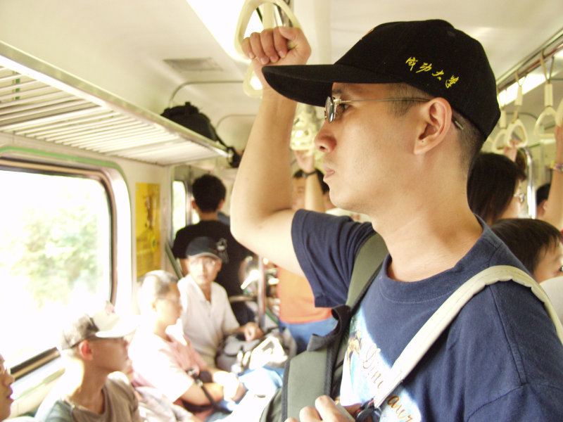 台灣鐵路旅遊攝影電車-區間車旅客特寫2006攝影照片151