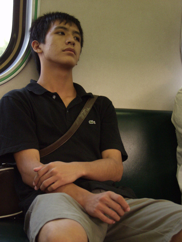台灣鐵路旅遊攝影電車-區間車旅客特寫2006攝影照片184