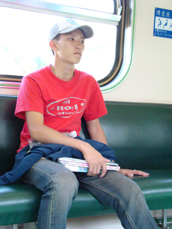 台灣鐵路旅遊攝影電車-區間車旅客特寫2007攝影照片83