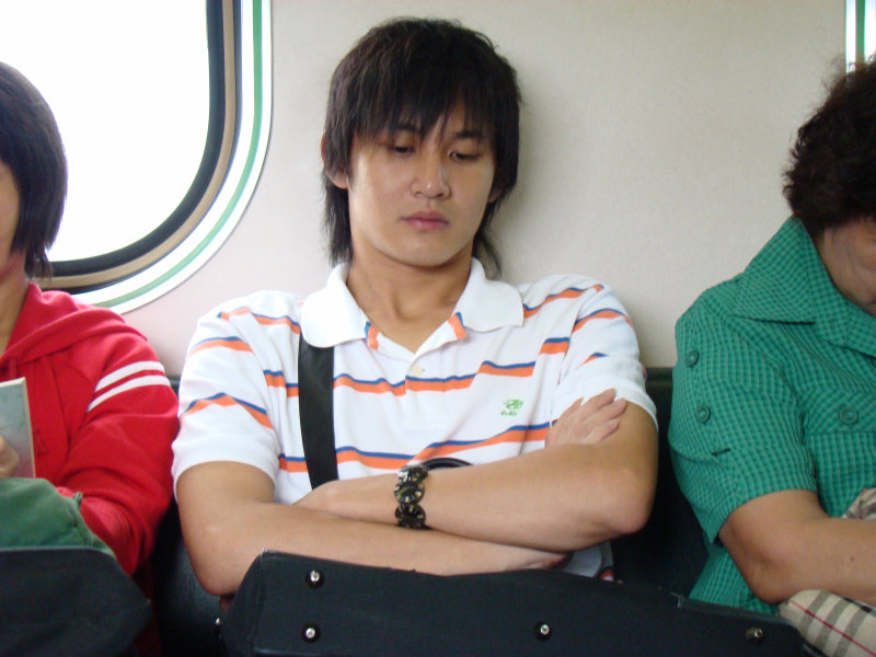 台灣鐵路旅遊攝影電車-區間車旅客特寫2007攝影照片120