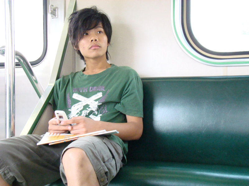 台灣鐵路旅遊攝影電車-區間車旅客特寫2007攝影照片124