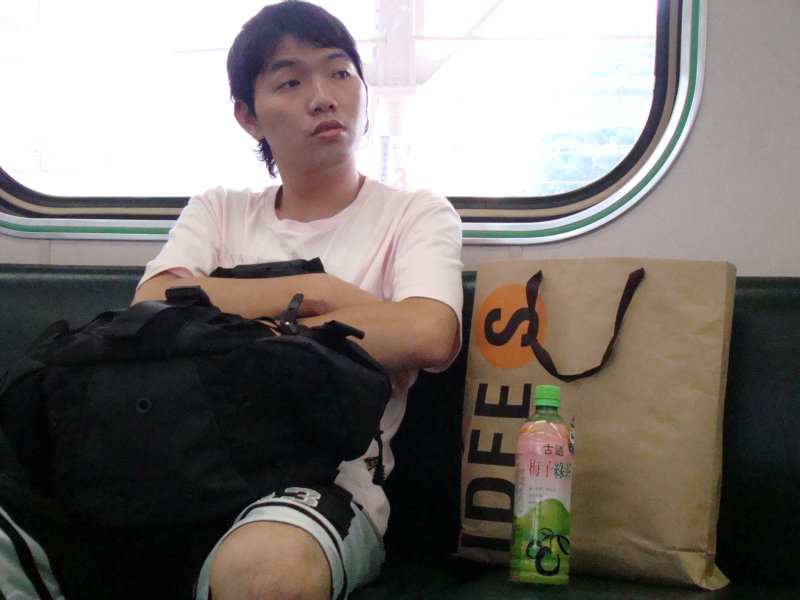 台灣鐵路旅遊攝影電車-區間車旅客特寫2007攝影照片131