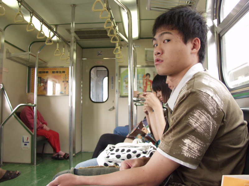 台灣鐵路旅遊攝影電車-區間車旅客特寫2007攝影照片185
