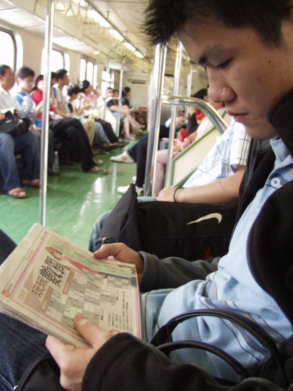 台灣鐵路旅遊攝影電車-區間車旅客特寫2007攝影照片191