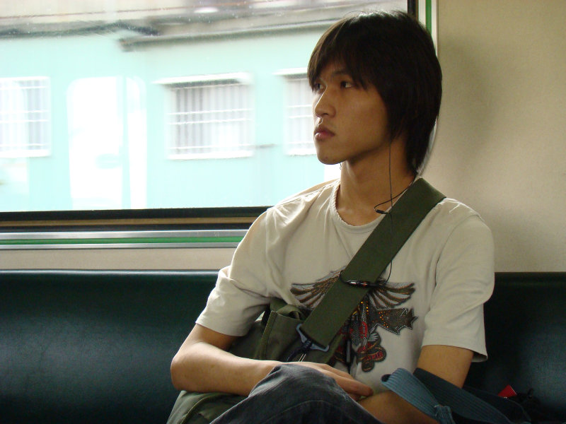 台灣鐵路旅遊攝影電車-區間車旅客特寫2009攝影照片54
