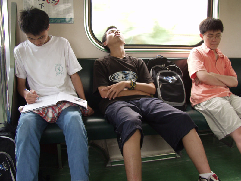 台灣鐵路旅遊攝影電車-區間車旅客篇2004攝影照片128