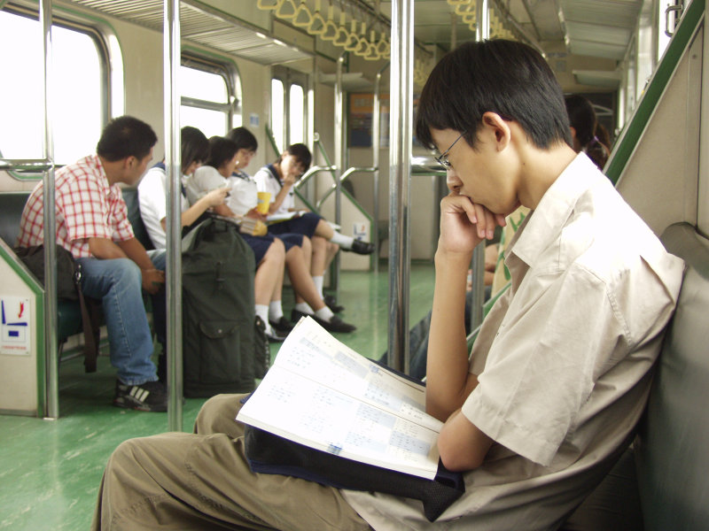 台灣鐵路旅遊攝影電車-區間車旅客篇2004攝影照片139