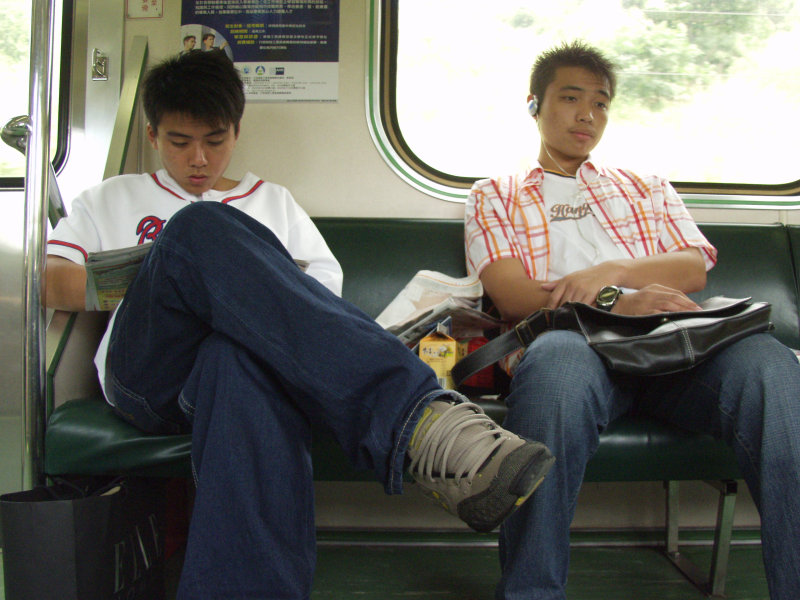 台灣鐵路旅遊攝影電車-區間車旅客篇2004攝影照片188