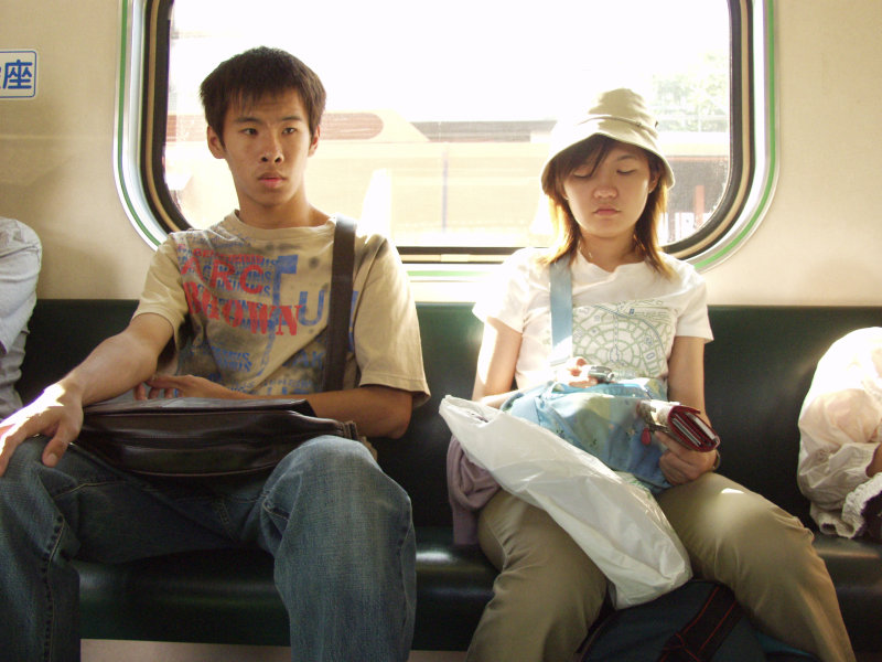 台灣鐵路旅遊攝影電車-區間車旅客篇2004攝影照片210