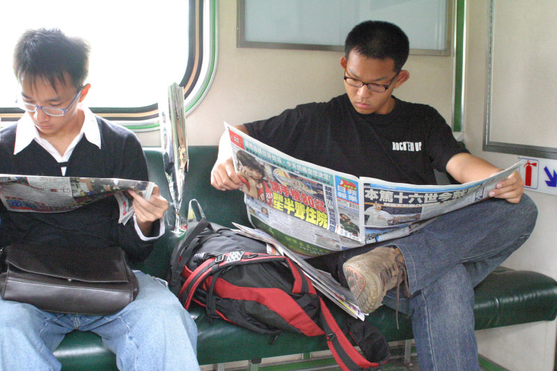 台灣鐵路旅遊攝影電車-區間車旅客篇2005攝影照片8