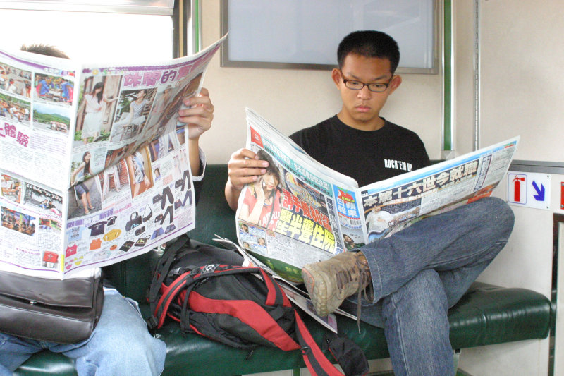 台灣鐵路旅遊攝影電車-區間車旅客篇2005攝影照片9