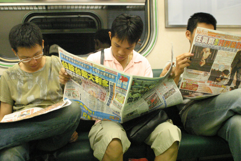 台灣鐵路旅遊攝影電車-區間車旅客篇2005攝影照片17