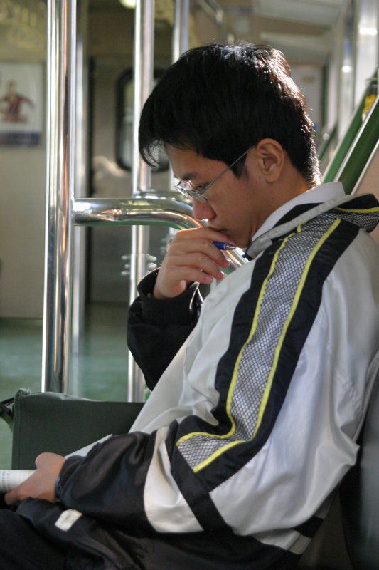 台灣鐵路旅遊攝影電車-區間車旅客篇2005攝影照片24