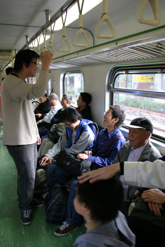 台灣鐵路旅遊攝影電車-區間車旅客篇2005攝影照片68