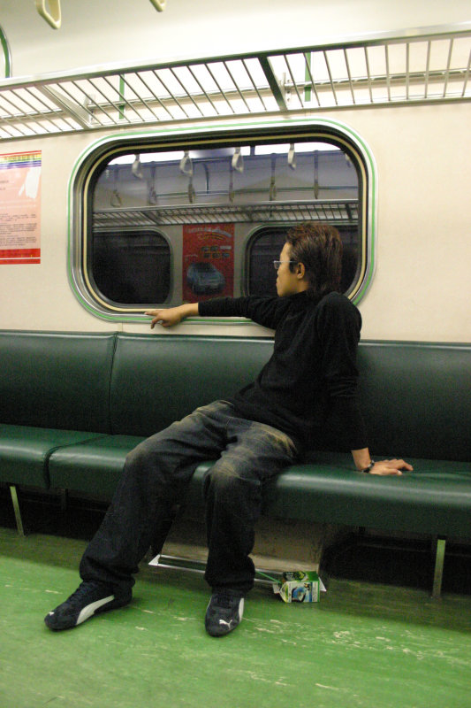 台灣鐵路旅遊攝影電車-區間車旅客篇2005攝影照片74