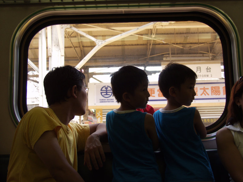 台灣鐵路旅遊攝影電車-區間車旅客篇2006攝影照片16