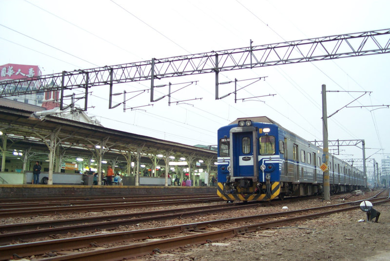 台灣鐵路旅遊攝影電車-區間車行車特寫攝影照片60