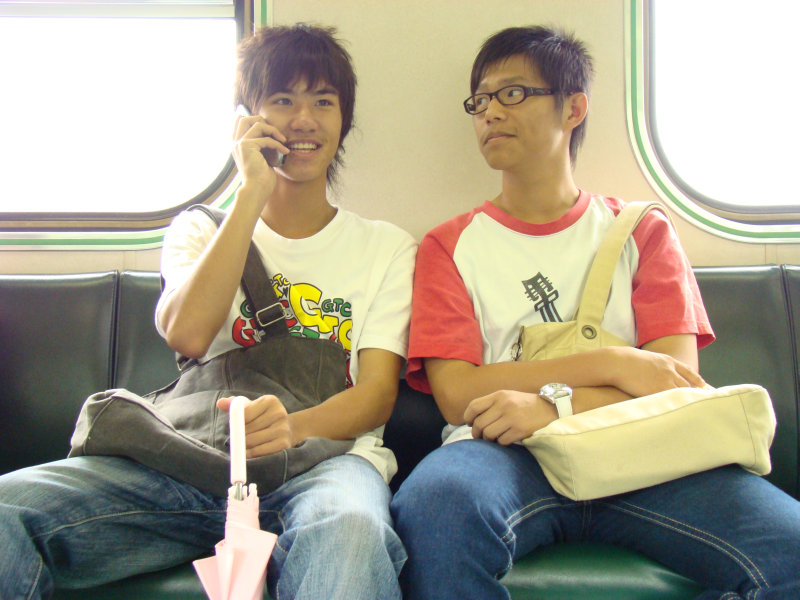 台灣鐵路旅遊攝影街拍帥哥20070610攝影照片1