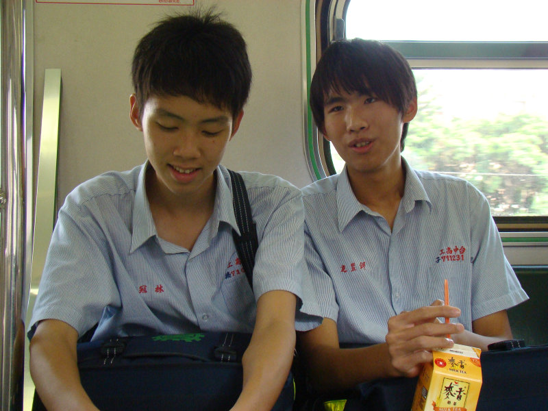 台灣鐵路旅遊攝影街拍帥哥20090418攝影照片33