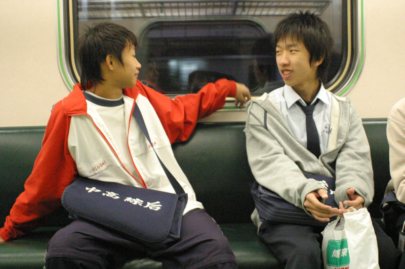 台灣鐵路旅遊攝影街拍帥哥后綜高中20061226攝影照片6