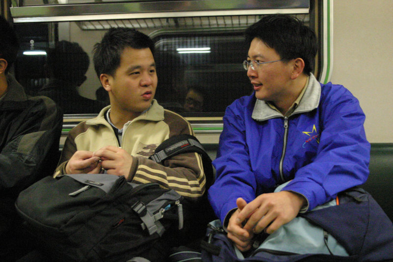 台灣鐵路旅遊攝影街拍帥哥后里阿兵哥2005-03-04攝影照片5