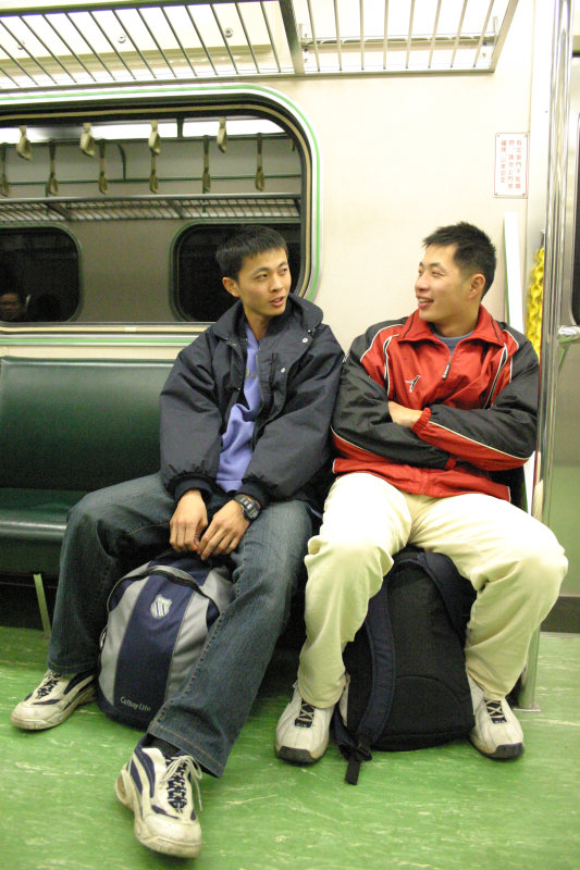 台灣鐵路旅遊攝影街拍帥哥后里阿兵哥2005-03-04攝影照片11