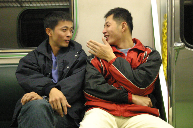 台灣鐵路旅遊攝影街拍帥哥后里阿兵哥2005-03-04攝影照片15