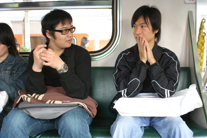台灣鐵路旅遊攝影街拍帥哥嘉義嘉北2005-02-10攝影照片15