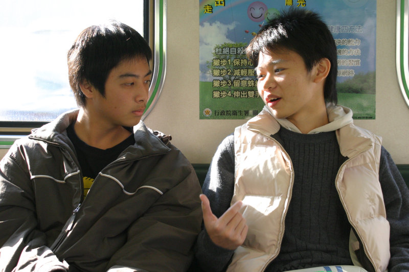 台灣鐵路旅遊攝影街拍帥哥對話旅客(1)2005-12-17攝影照片8