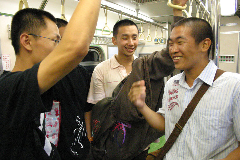 台灣鐵路旅遊攝影街拍帥哥欽正2005-07-22攝影照片4